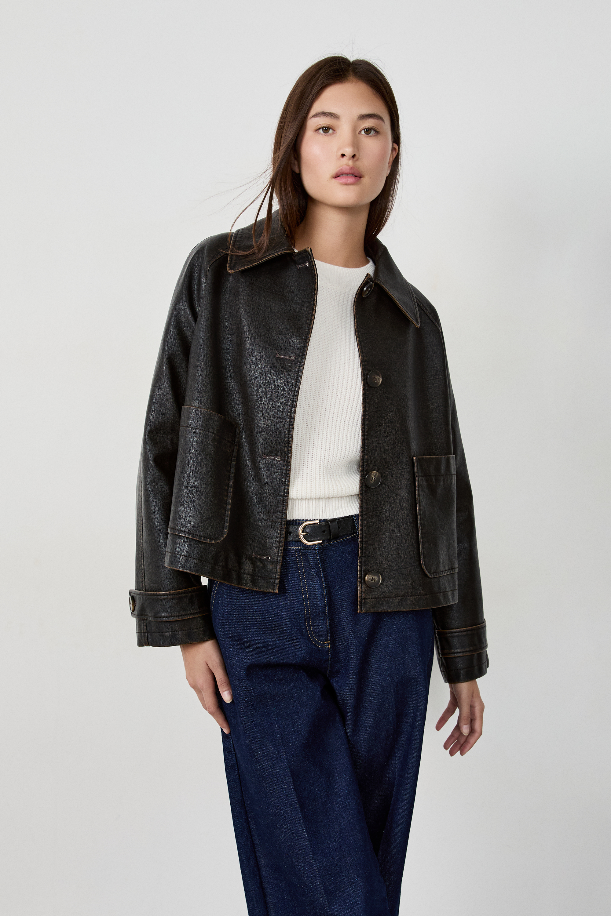 新品未使用 ROUND SHORT FAKE LEATHER JACKET 655618086_b.jpg
