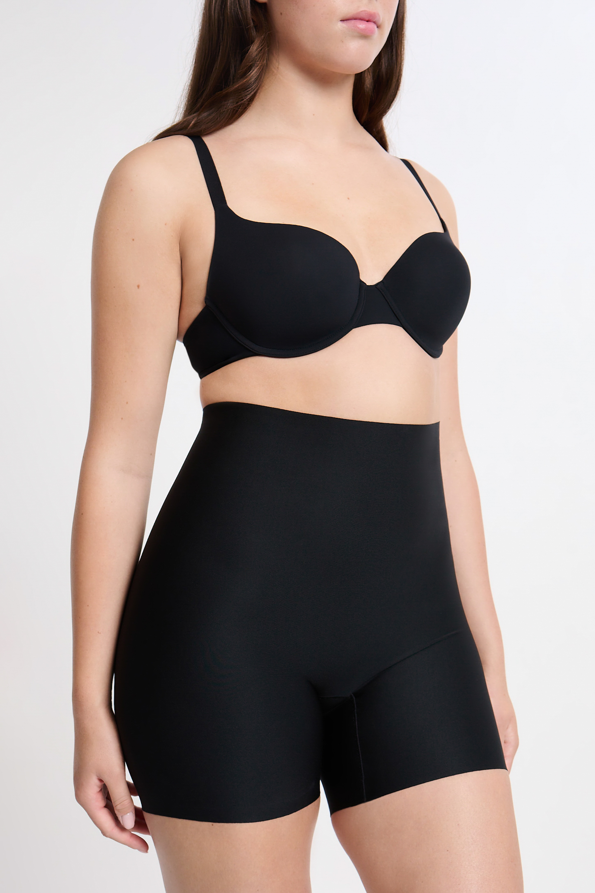 Mid-Thigh Short Firm Control CONTROL BYETAM NOIR ETAM