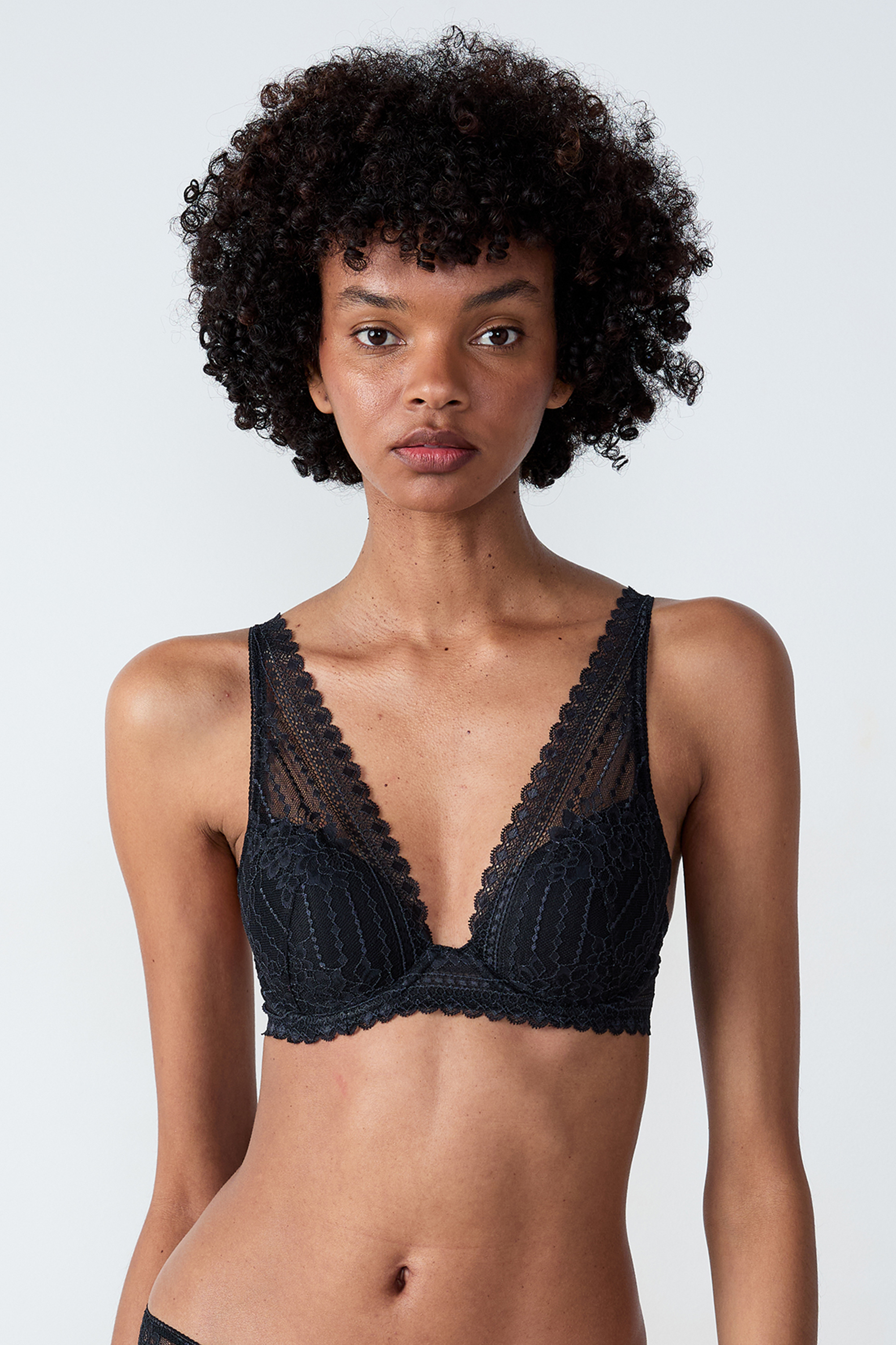 Bra No. 6 - The Lightly Lined Lace Contour Bra - PANAMA - NOIR - ETAM
